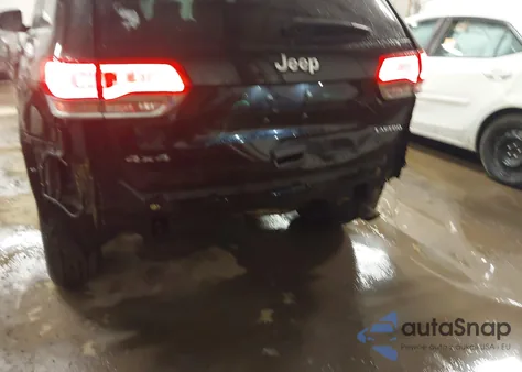 2015 Jeep Grand Cherokee Laredo z USA, uszkodzony, nr VIN 1C4RJFAG8FC830719